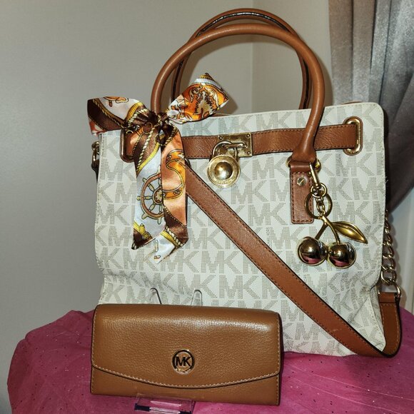 Michael Kors Hamilton EUC Tan & Cream with Goldtone Lock Satchel wallet set,4FER - Picture 1 of 16